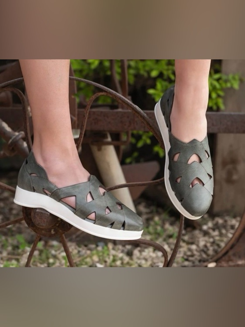 Antelope Women’s J35 Sadiki Shoes Size 40 Never Worn